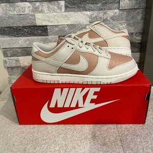 New!! Nike dunk low women's sneakers